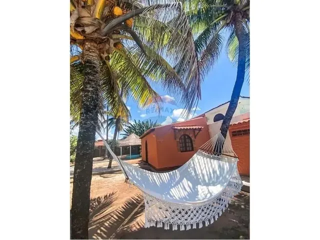 Imagem 10: Casa Pé na Areia em Garça Torta: Paraíso e Sofisticação