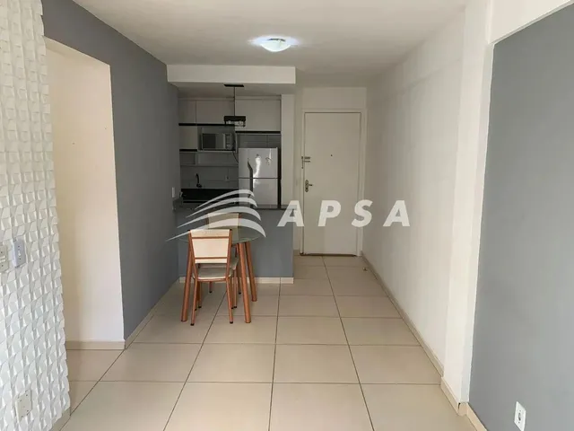 Imagem 6: Excelente Apartamento Localizado no Antares. Possui 2 Quartos Sendo 1 Suíte; Sala De