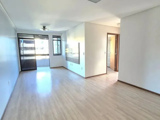 Imagem: Vendo Ou Alugo - 02 Quartos Suítes Varanda