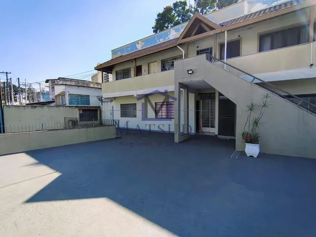 Imagem: Apto de 1Dorm, com Quintal, 1 Vaga, Próximo