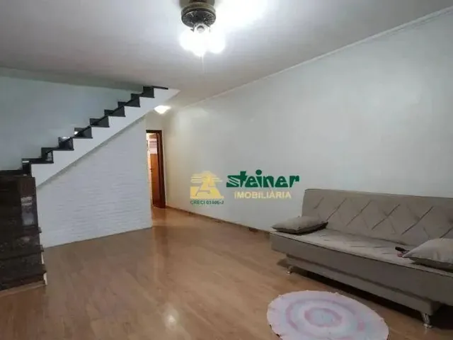 Imagem: Sobrado com 2 Dormitórios para Alugar