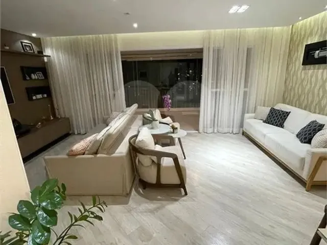 Imagem: O apartamento possui 3 Dormitórios, 3 Suítes, 5
