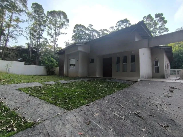 Imagem: Casa Térrea para Locação 4 Suítes no