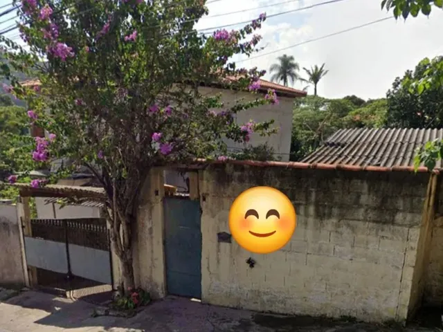 Imagem: A casa possui 2 Dormitórios, 2 Suítes, 2 Banheiros, 3