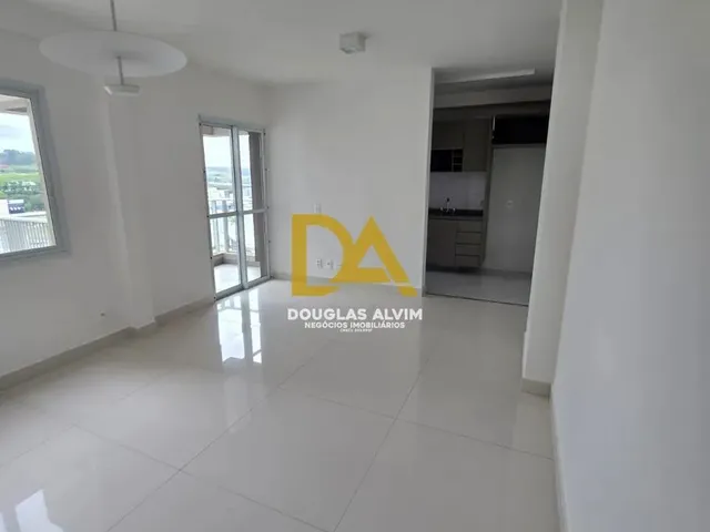 Imagem: O apartamento possui 1 Dormitório, 1 Suíte, 2 Banheiros,