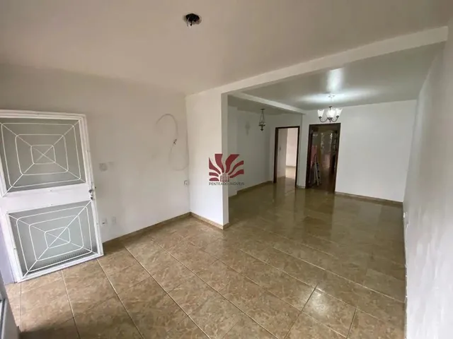 Imagem 6: Casa 2 Dorm. e 1 Suíte -- Bairro Marechal Rondon, Canoas