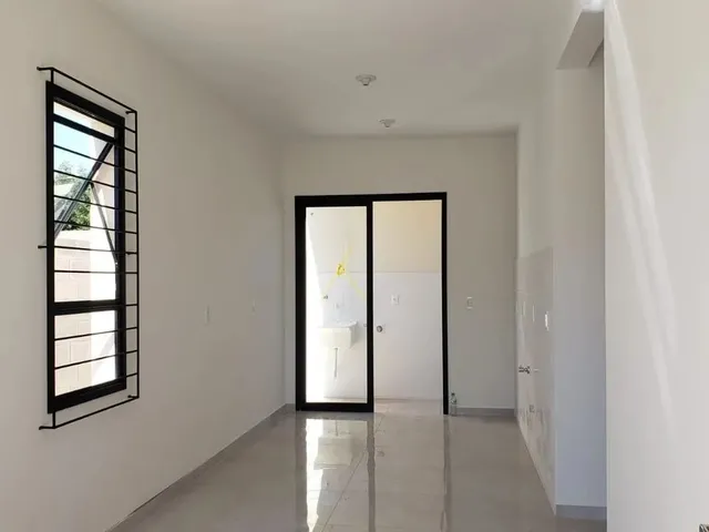 Imagem 3: Casa com 2 Dormitórios À Venda, 48 M² por R$ 249.900,00 - Parque Neto - Portão/Rs