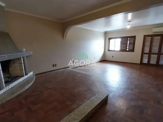 Imagem: Apartamento de 03 Dormitórios Semi Mobiliado