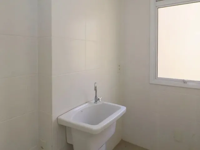 Imagem 7: Apartamento com 2 Quartos para Alugar no Bairro Marechal Rondon com...