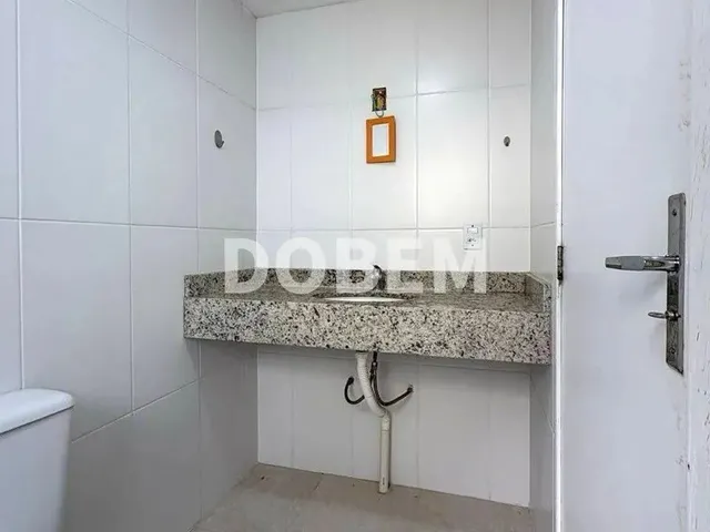 Imagem 14: *Aluguel de Apartamento Desocupado, 2 Quartos, Suíte e Vaga de Garagem em Bel
