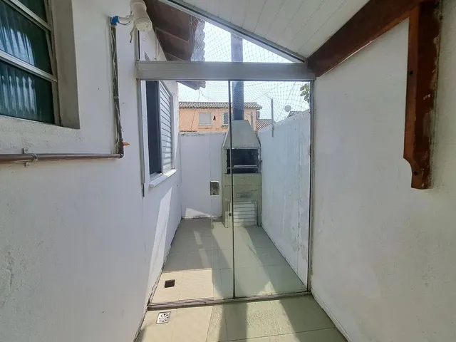 Imagem 9: Sobrado Impecável Pronto para Morar