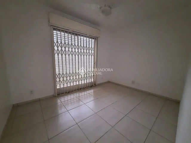 Imagem 14: Apartamento de 2 Dormitórios com Uma Vaga de Garagem Próximo a Mauricio Cardoso