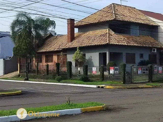 Imagem: Casa com 3 Quarto(S) e 3 Banheiro(S) para