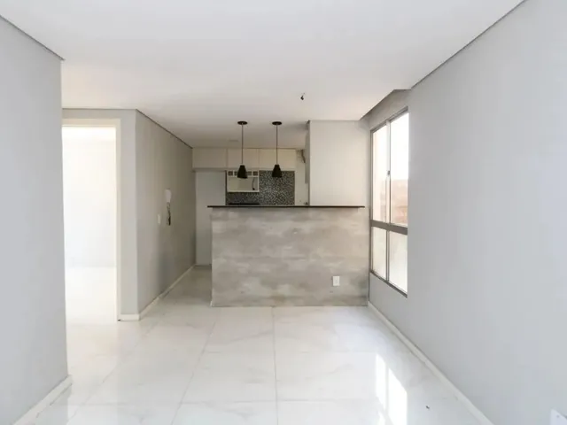 Imagem: O apartamento possui 2 Dormitórios, 1 Banheiro, 1 Vaga na