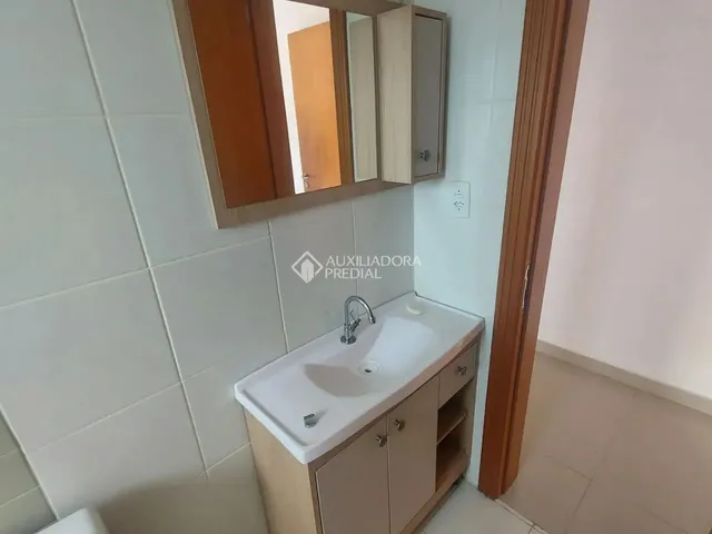Imagem 3: Apartamento para Locação com 103M² 3 Dormitorios 1 Suite Vaga Coberta no Centro De