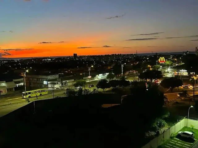 Imagem 1: Lindo Apartamento na Cohama, 2 Quartos, Reformado e Projetado,Cond Ilha de Aruba