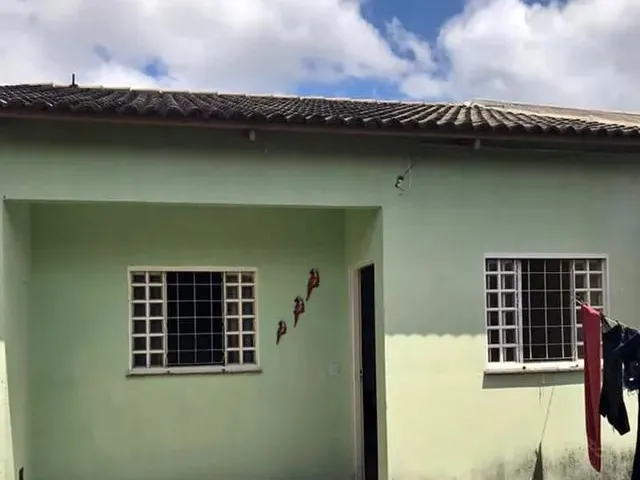 Imagem: A casa possui 2 Dormitórios, 2 Banheiros, Imóvel