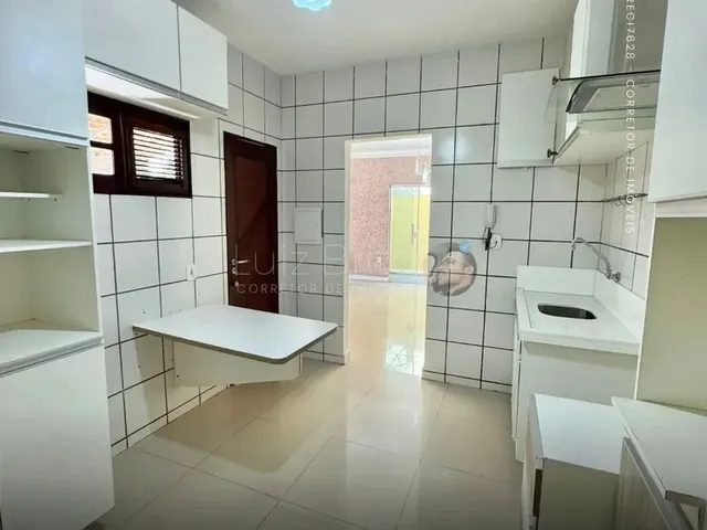 Imagem 8: Casa em Condomínio Fechado À Venda Madrid Residence