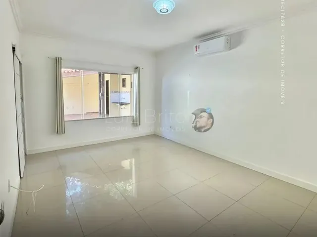 Imagem 7: Casa em Condomínio Fechado À Venda Madrid Residence