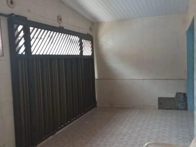 Imagem 1: Casa com 5 Quartos, Monte Castelo