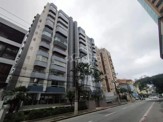 Imagem: Apartamento com 5 Quartos no Centro