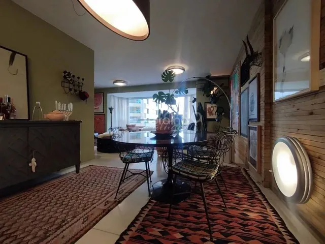 Imagem 3: Apartamento com 5 Quartos no Centro