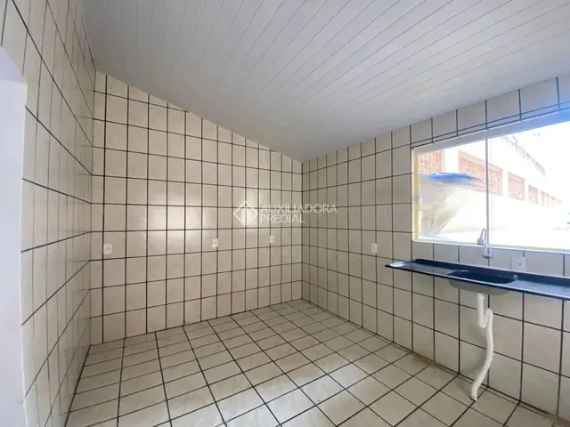 Imagem 11: Auxiliadora Predial Aluga Casa Residencial de 2 Dormitórios no Centro de Florianópolis