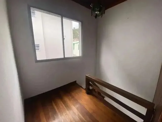 Imagem 3: Casa com 3 Quartos para Alugar em Florianópolis/Sc!