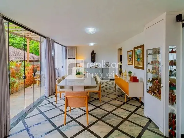 Imagem 2: Casa 4 Quartos no Bairro Agronomica Florianópolis