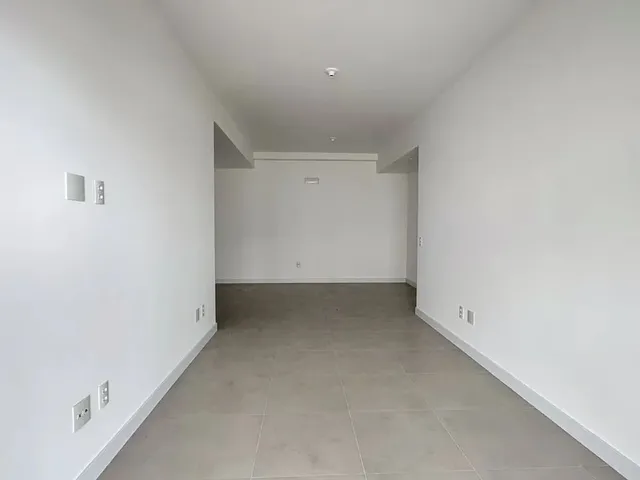 Imagem 10: Apartamento para Alugar - 3 Suítes - Centro - Florianópolis/Sc