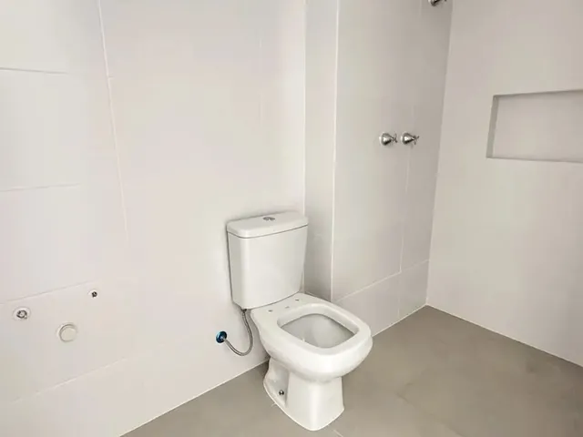 Imagem 16: Apartamento para Alugar - 3 Suítes - Centro - Florianópolis/Sc