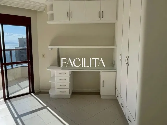Imagem 4: Cobertura Duplex de 4 Quartos no Centro, Florianópolis