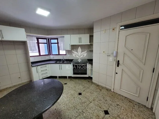 Imagem 16: Apartamento Duplex para Alugar com 4 Suítes Sendo Todos Suítes no Centro