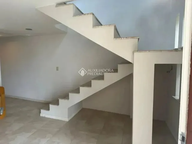 Imagem 14: Ampla Casa 3 Dormitórios no Centro de Florianópolis, Próxima À Beira-Mar