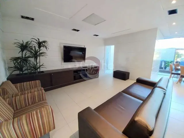Imagem 5: Apartamento com 4 Quartos no Centro