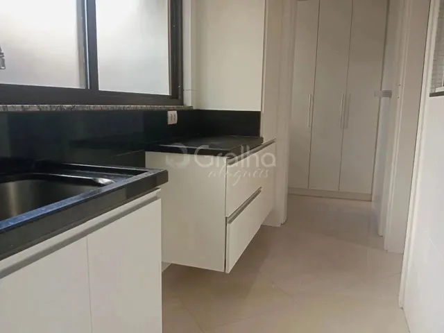 Imagem 13: Apartamento com 4 Quartos no Centro
