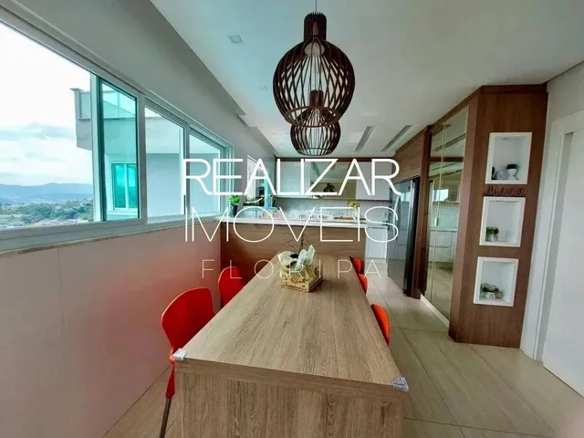 Imagem 4: Casa com 4 Quartos no Bairro Centro - Florianópolis