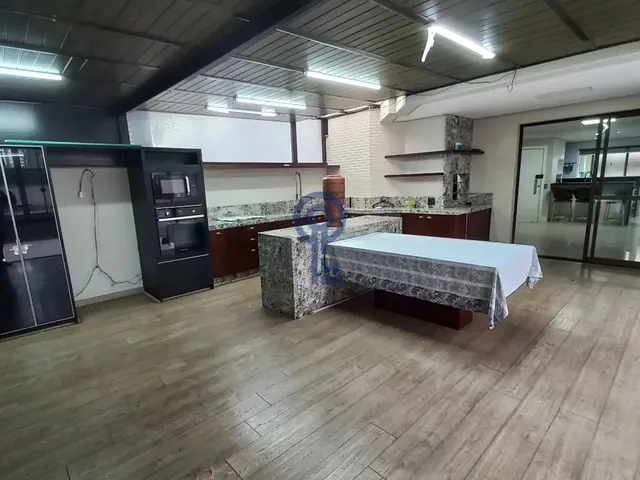 Imagem 14: Apartamento com 3 Dormitórios no Centro