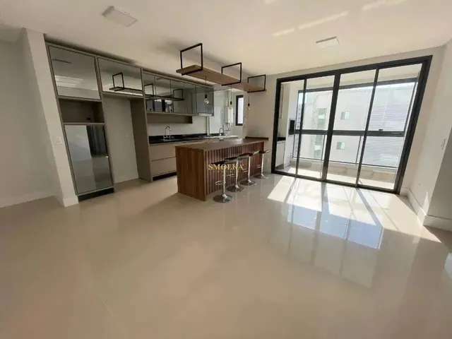 Imagem 1: Apartamento com 2 Suítes, 3 Vagas, Hobbybox, À 1 Quadra da Av. Beira Mar