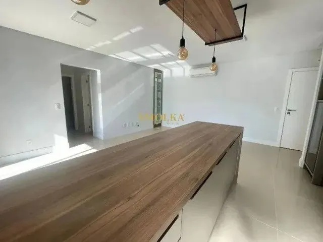Imagem 7: Apartamento com 2 Suítes, 3 Vagas, Hobbybox, À 1 Quadra da Av. Beira Mar