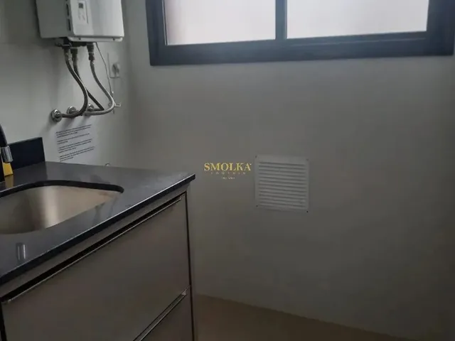 Imagem 2: Apartamento com 2 Suítes, 3 Vagas, Hobbybox, À 1 Quadra da Av. Beira Mar
