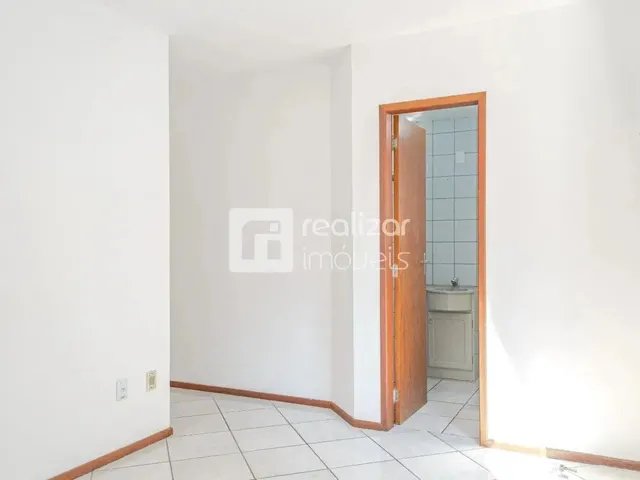 Imagem 13: Apartamento 2 Quartos no Bairro Carvoeira Florianópolis