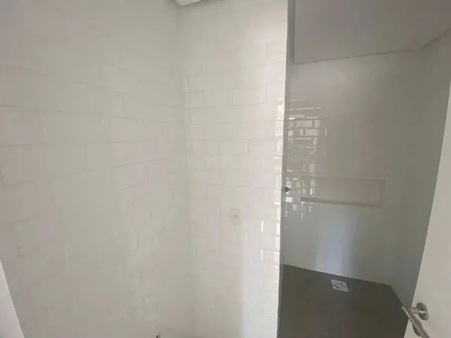 Imagem 14: Apartamento com 2 Suítes para Alugar no Centro