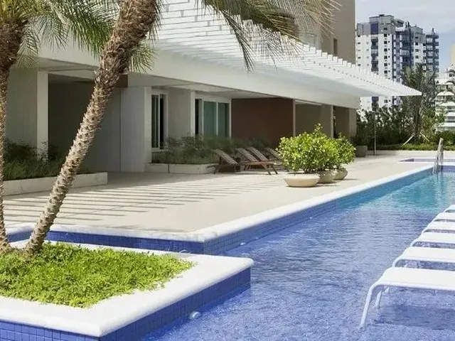 Imagem 7: Apartamento para Locação em Florianópolis, Agronomica, 2 Dormitórios, 2 Suítes, 3