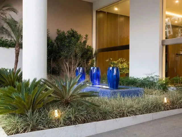 Imagem 3: Apartamento para Locação em Florianópolis, Agronomica, 2 Dormitórios, 2 Suítes, 3