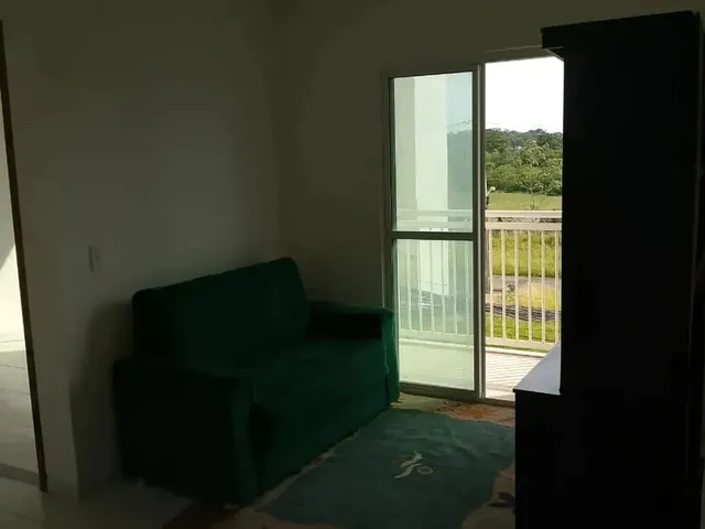 Imagem: Alugo 2/4 Sendo 1 Suíte no Condomínio