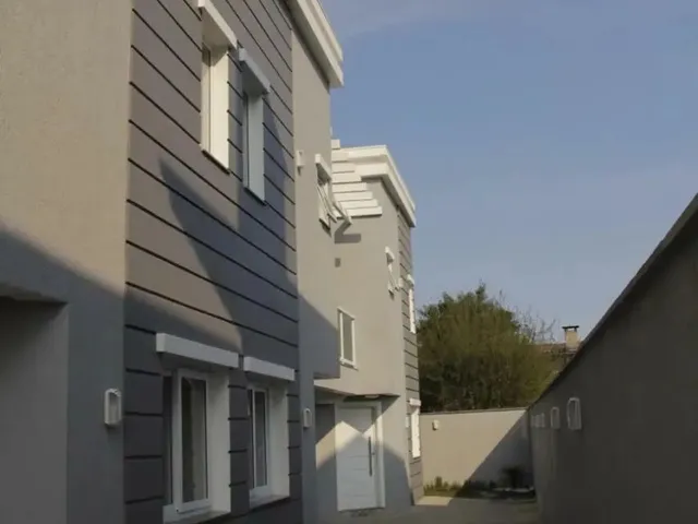 Imagem: Casa de Condomínio em Rua João Simplicio