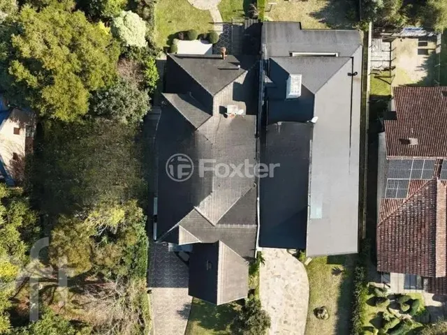 Imagem: A casa em condomínio possui 3 Dormitórios, 1 Suíte, 1