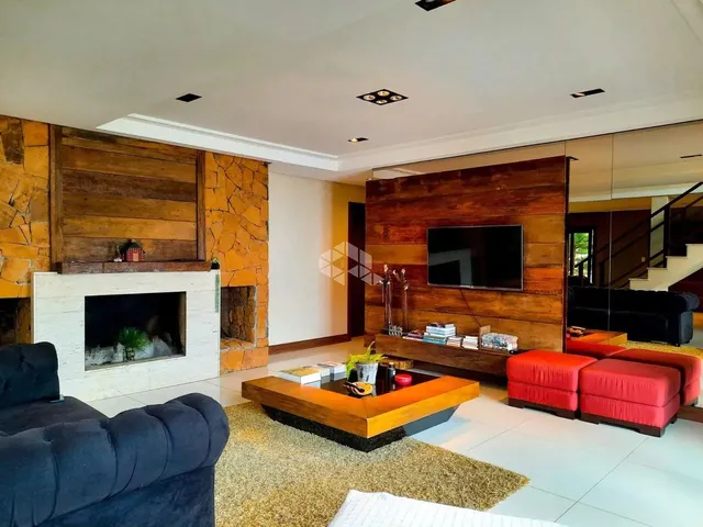 Imagem: Casa - 5 Dormitórios - no Bairro Altos
