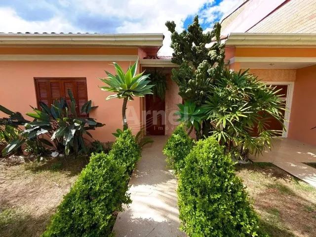 Imagem: Casa com 3 Dormitórios no Lot. Via Sul